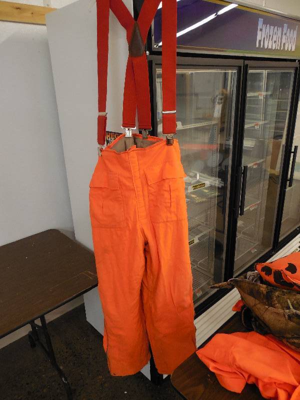 ORANGE HUNTING BIBS