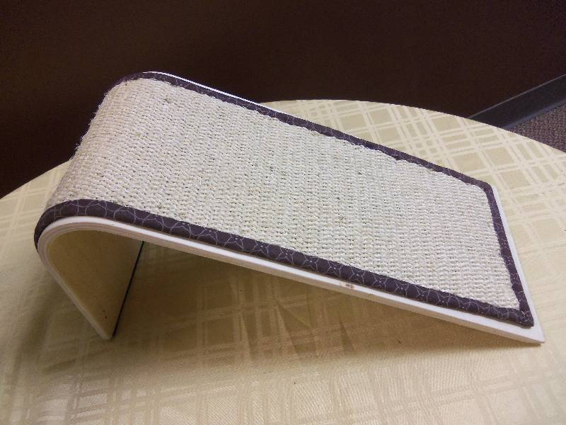 Cat Scratcher
