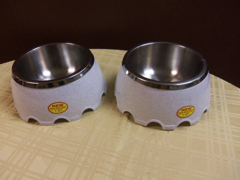 Pet Bowls