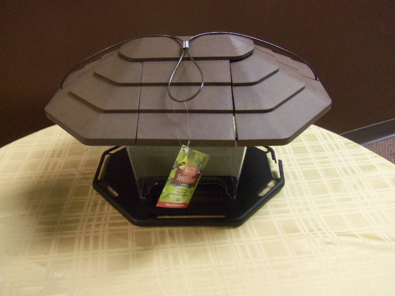 Kaytee Seed and Suet Feeder
