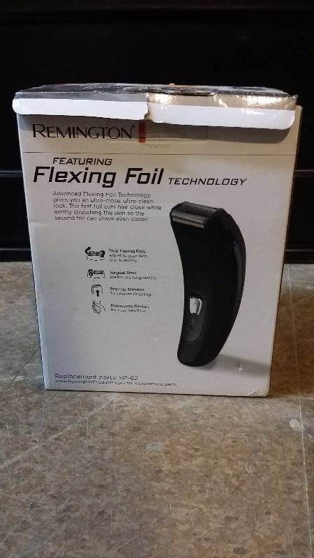 Remington Flexing Foil Shaver
