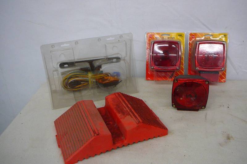 Tail Light Wiring wheel chuck and Tote