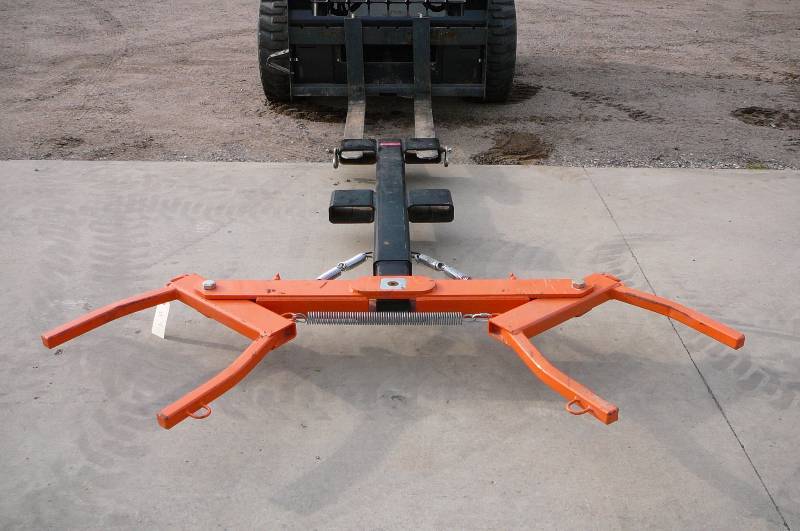 Fork lift Wrecker By Minute man wheel lifts Model 7LA87 MFG Date 4-15-14 Lifting Rating 3500lbs Works with fork lift Like New