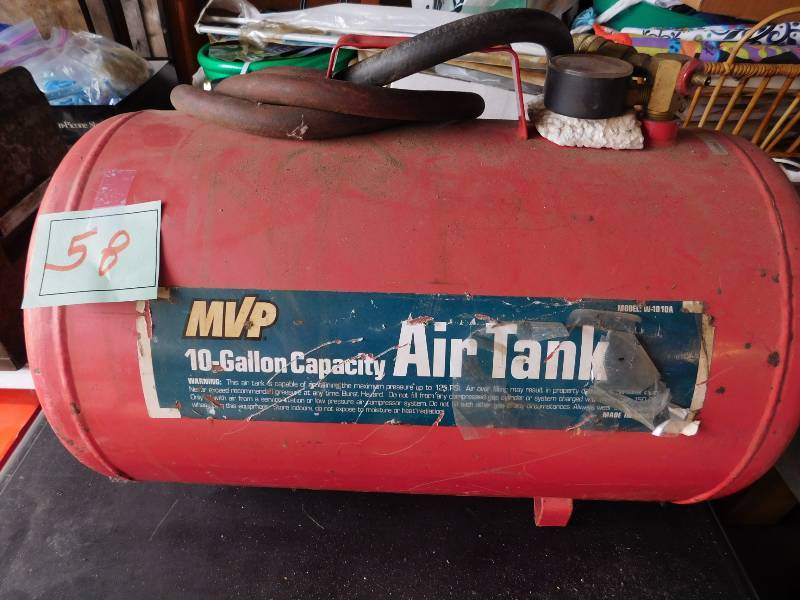 MVP brand 10 gallon air tank model W-1010A