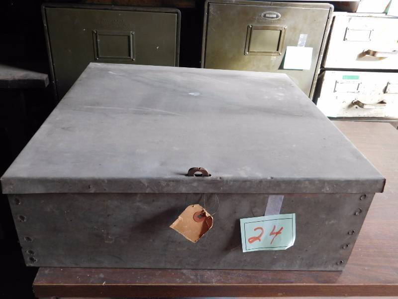 large lockable galvanized metal box