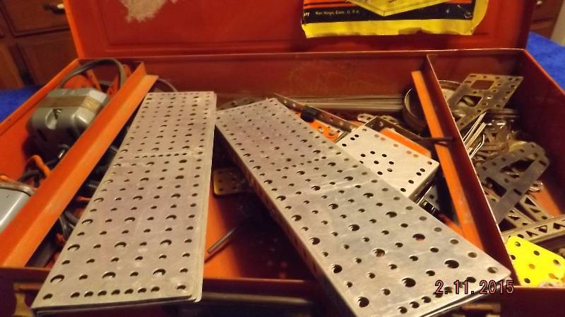 very old antique eractor set