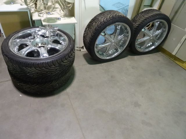 lot 3 image: Set of 4 Tires and 4 Mezzang Rims