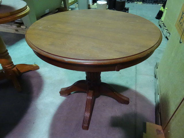 lot 65 image: 34 Round Wood Table