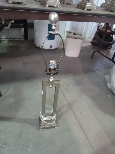 lot 153 image: Metal Table Lamp No Shade