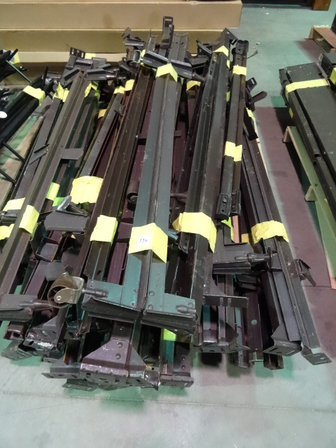 lot 274 image: Pallet of Metal Bed Frames
