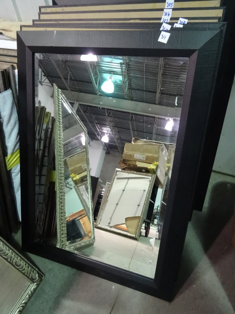 lot 302 image: 24 X 36 Wall Hanging Mirror