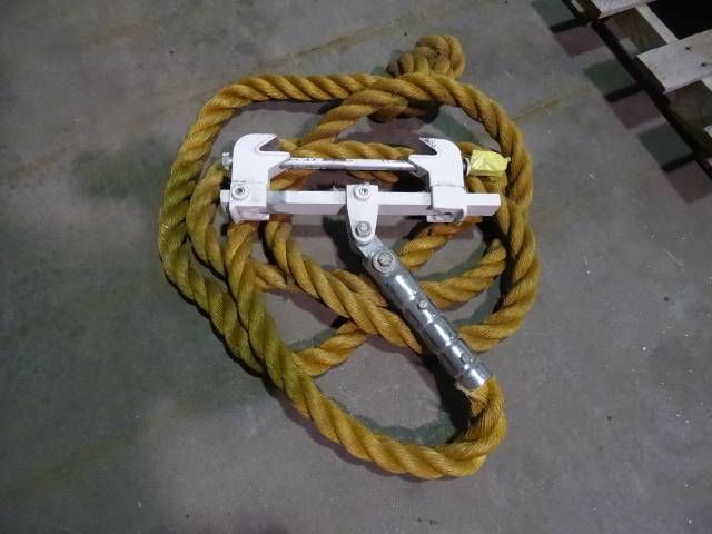 lot 346 image: Climbing Rope with Joist Clamp