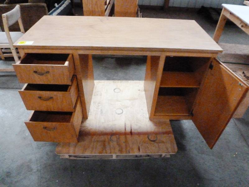 Solid Golden Oak Desk