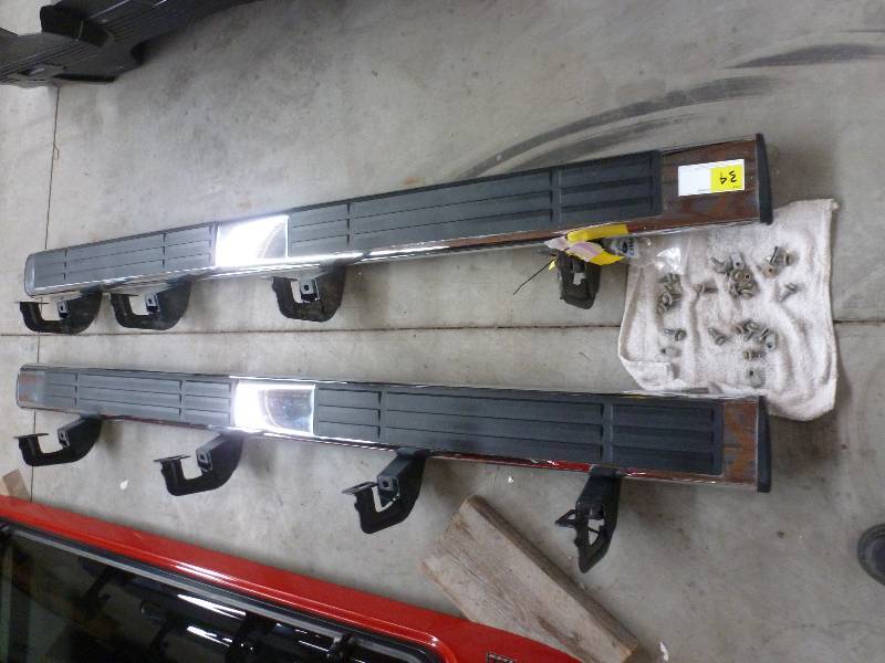 2014 Chevy 1500 Crew Cab Chrome Running Boards