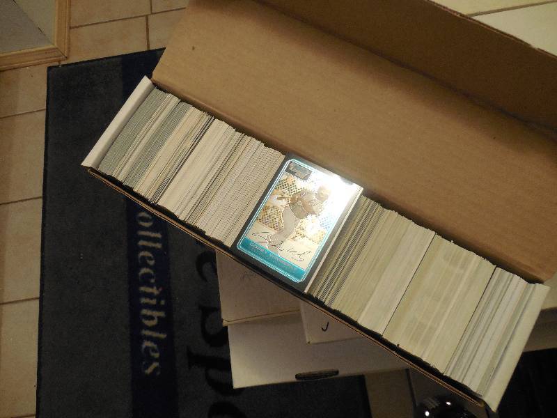 lot 1 image: 50,000  Sports Card Collection - All Sports