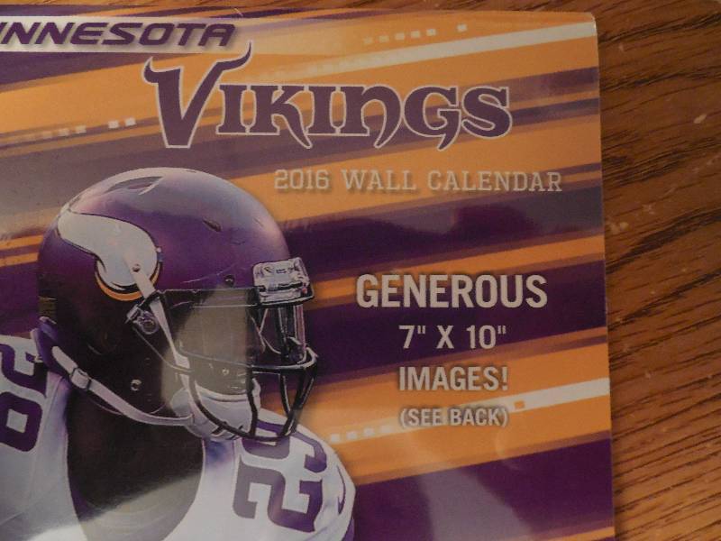 lot 16 image: 2016 Minnesota Vikings Calendar
