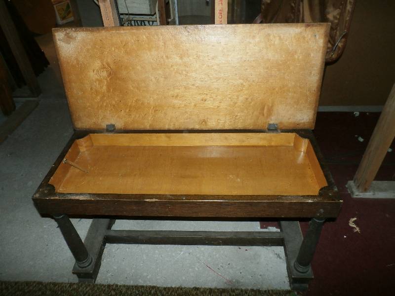 Piano Bench