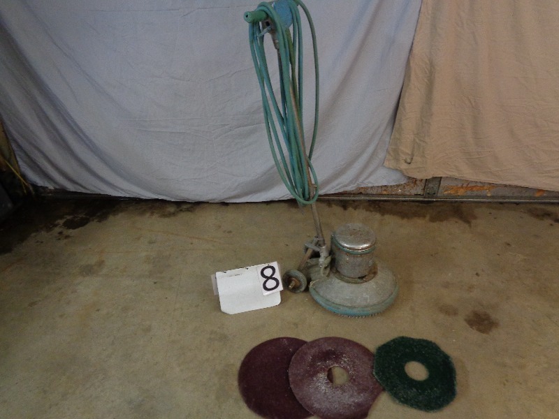 lot 8 image: Hild P-16 Floor Buffer  Scrubber  Polisher