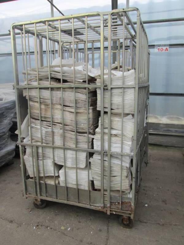 lot 27 image: Sears Cage of Water Retension Plates