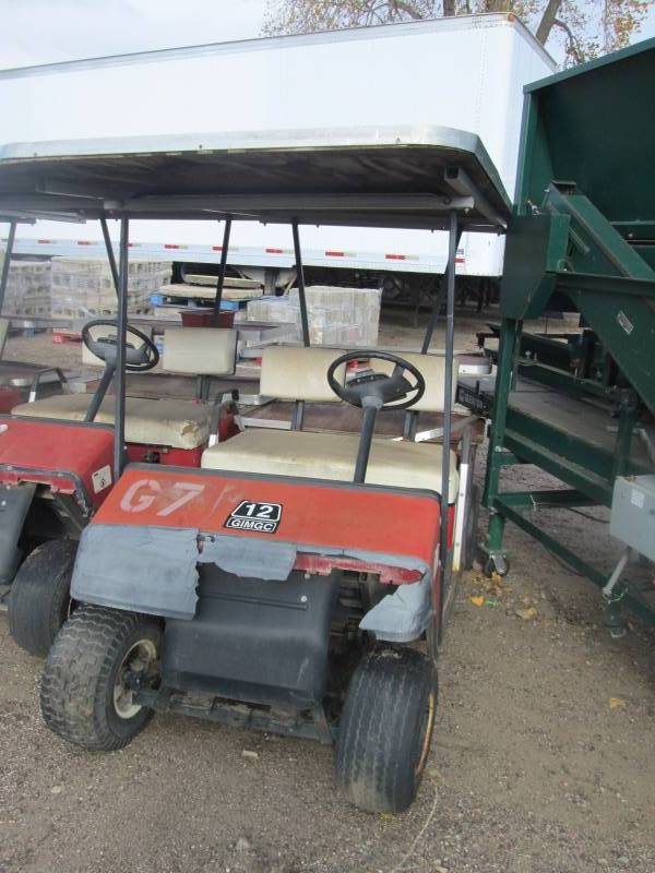 lot 59 image: E-Z-Go Golf Cart