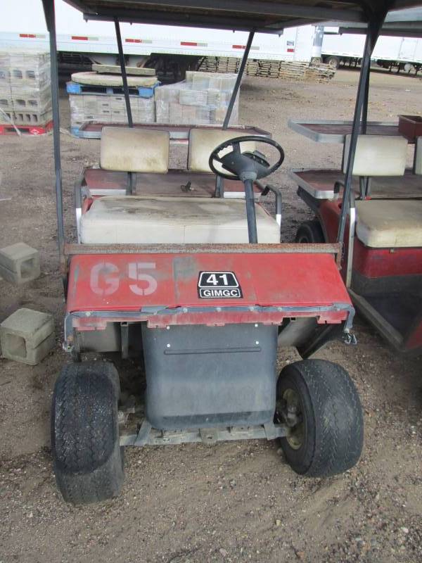 lot 61 image: E-Z-Go Golf Cart