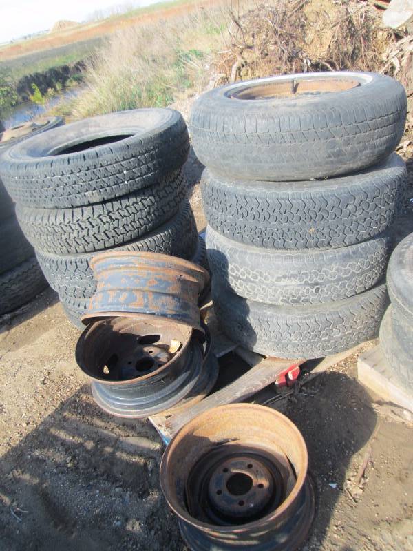 lot 91 image: Used Tires and Rims