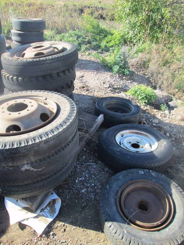 lot 93 image: Used Tires and Rims