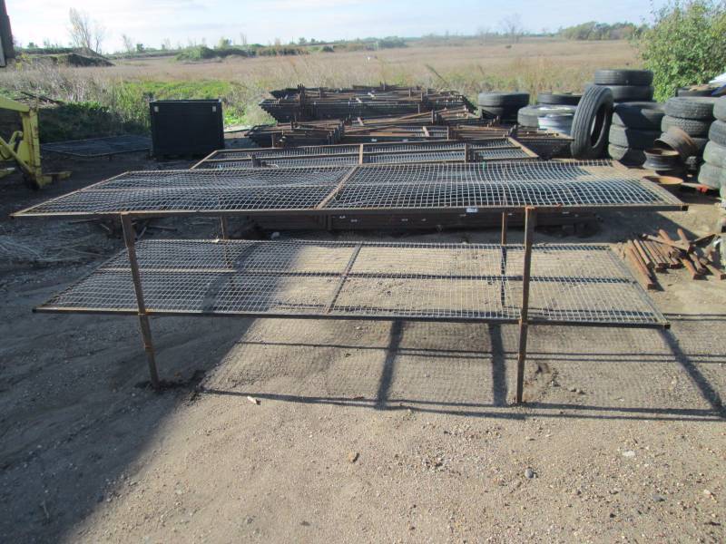 lot 79 image: 10 Units of Metal Wire Shelving