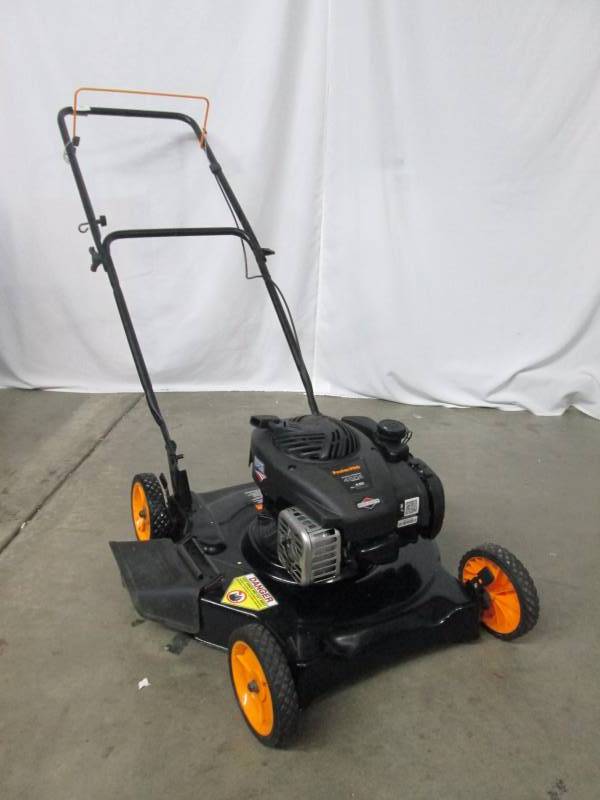lot 37 image: Poulan Pro 20 Push Lawn Mower