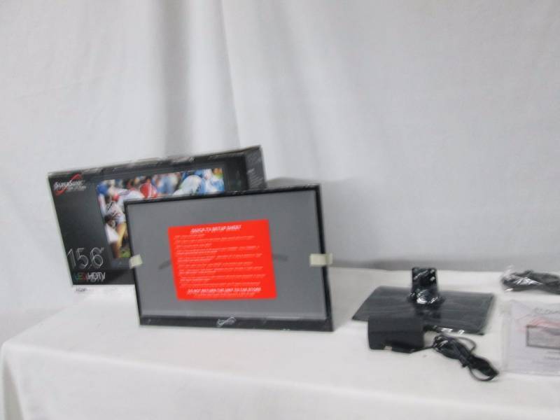 lot 26 image: SuperSonic 15.6 720p LED TV