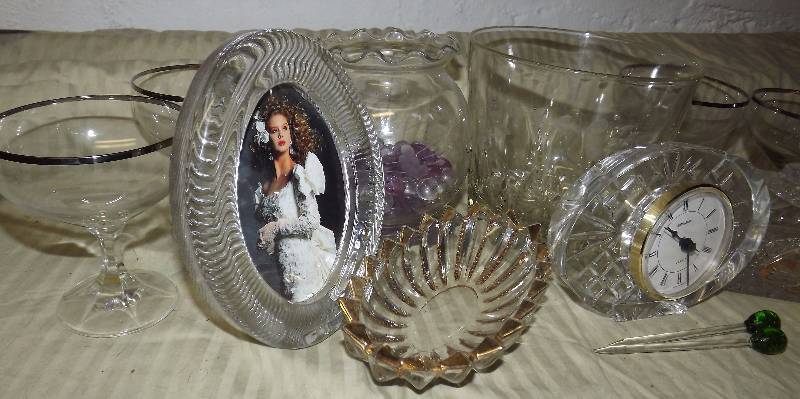 lot 116 image: Clear Glass & Crystal Lot