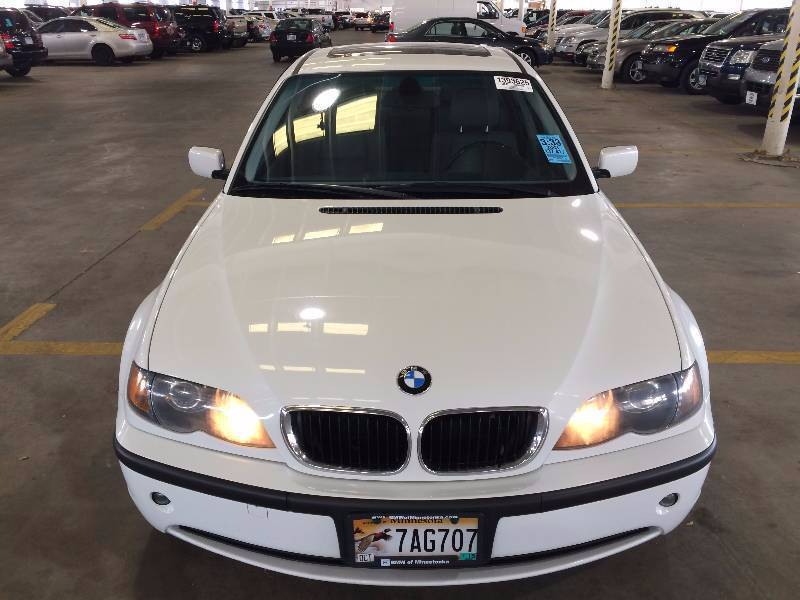 2003 BMW 325i