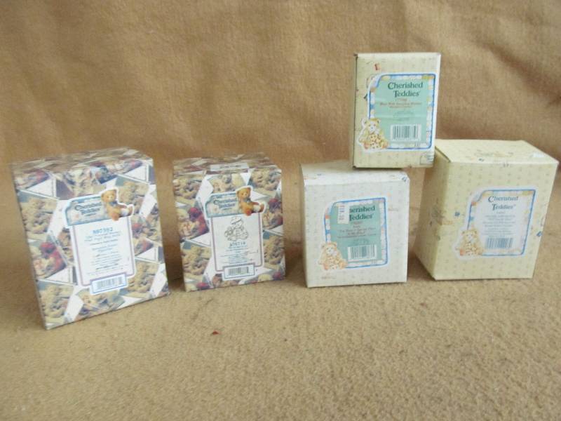 Cherished Teddies