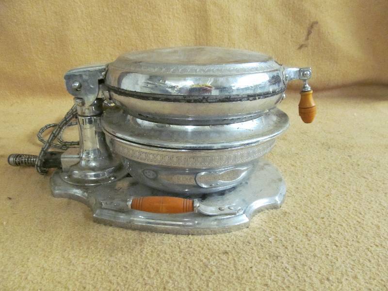 Waffle Iron
