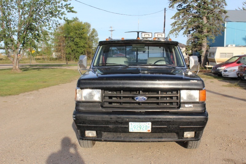 1990 Ford F350 XLT Lariat Crew Cab Long Box Dually RWD 7.5L 460 V8