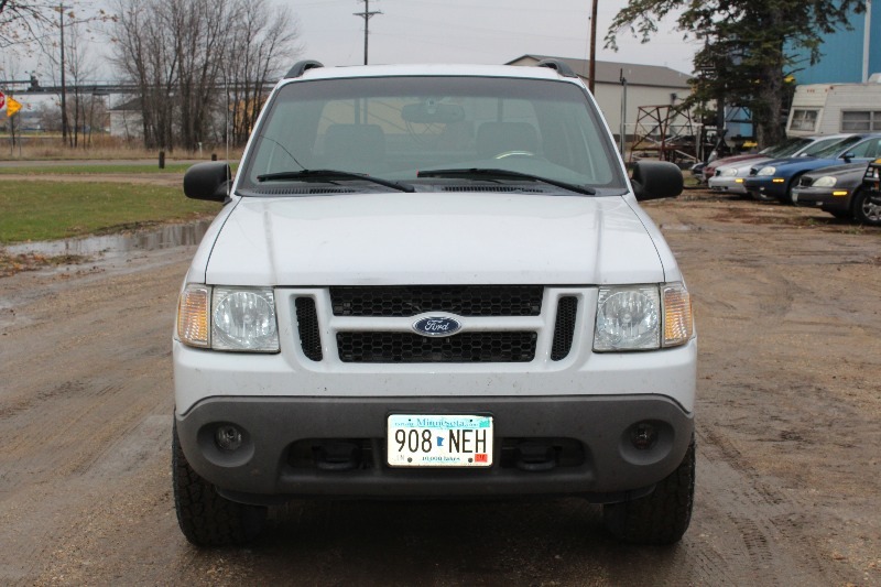 2002 Ford Explorer Sport Trac RWD
