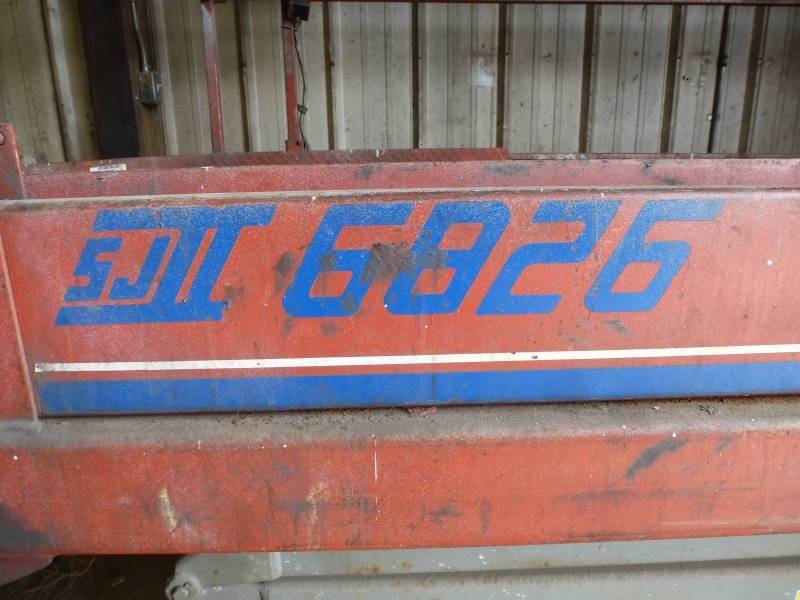 1993  Skyjack Scissor Lift