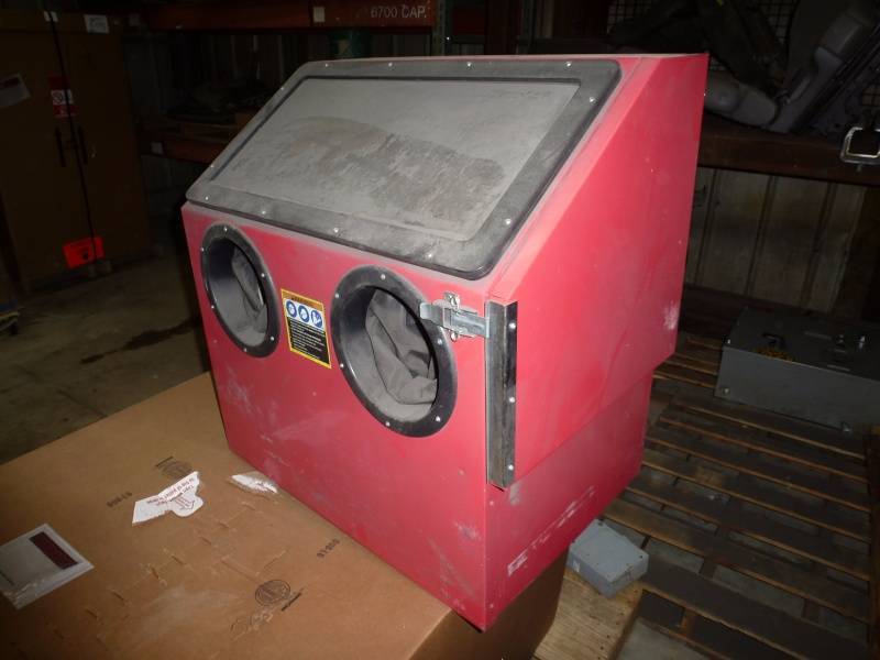 Sand Blast cabinet