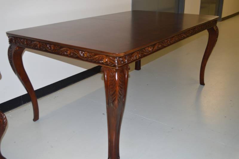 Grand Marquis Extendable Dining Table