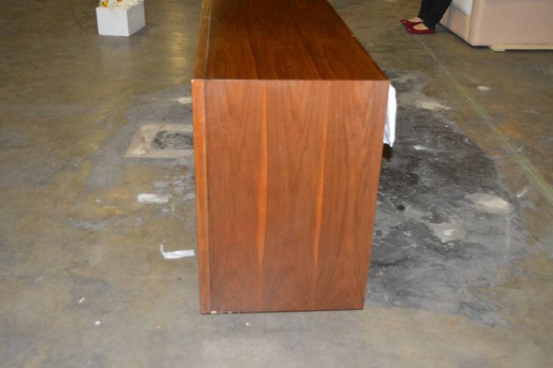 Meridian 3 Drawer Dresser
