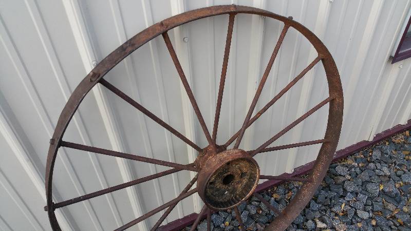 Antique 16-Spoke Wagon Wheel