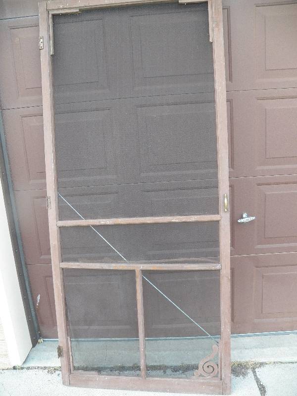 Screen door