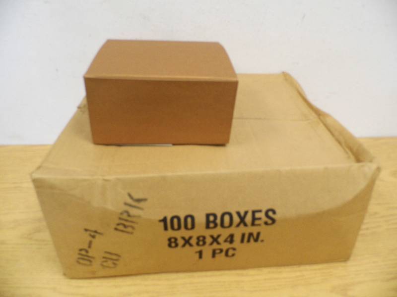 Case of 100 Gift Boxes