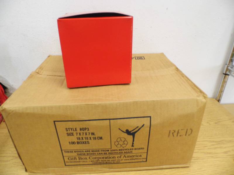 Case of 100 Gift Boxes