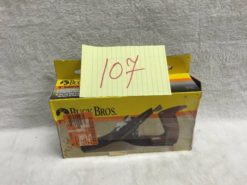 lot 107 image: Buck Bros 9 Bench Plane