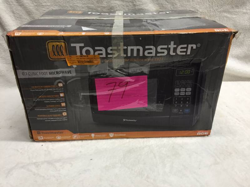 lot 79 image: Toastmaster Microwave
