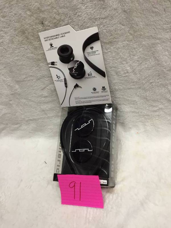 lot 91 image: SOL republic Headphones