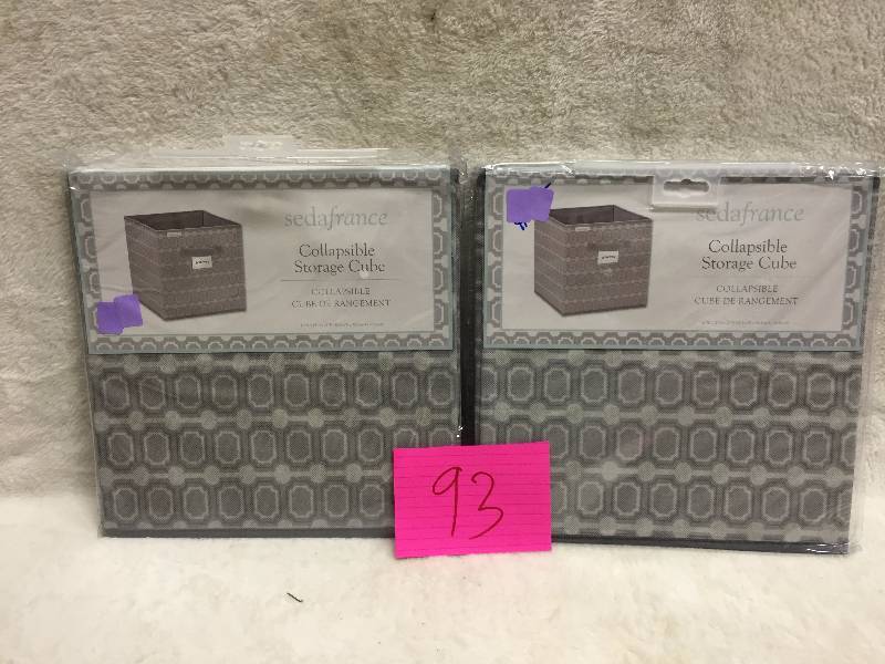 lot 93 image: Lot of Storage units New
