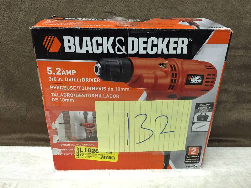 lot 132 image: Black & Decker DR260B 5.2-Amp 38-Inch DrillDriver New Tested Works