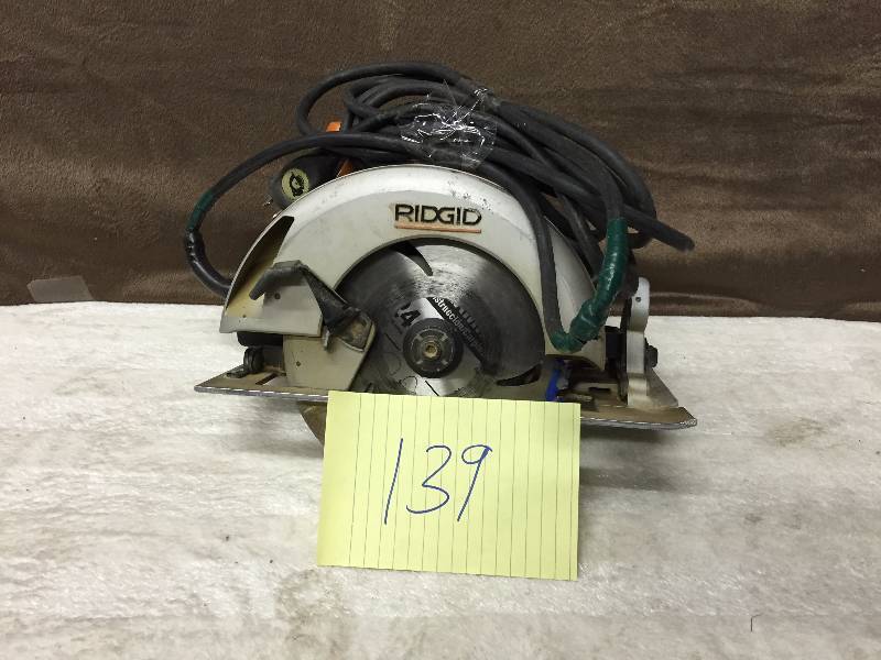 lot 139 image: Ridgid 6 12 magnesium Framing Saw Damaged Cord